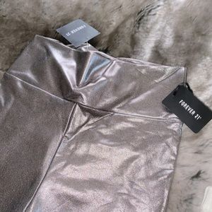 NWT Forever 21 Metallic Leggings